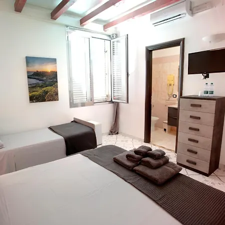 La Palude Del Conte Bed & Breakfast 4*