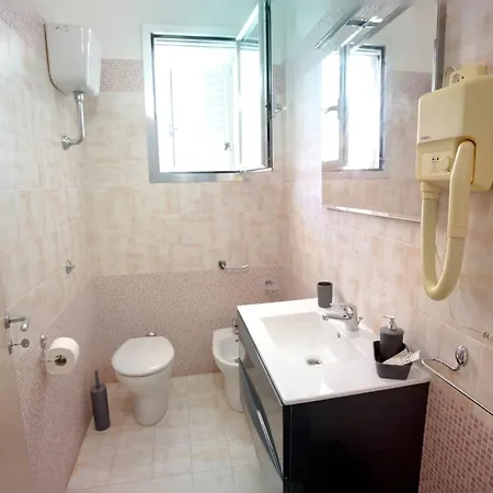 La Palude Del Conte Alojamento de Acomodação e Pequeno-almoço Punta Prosciutto