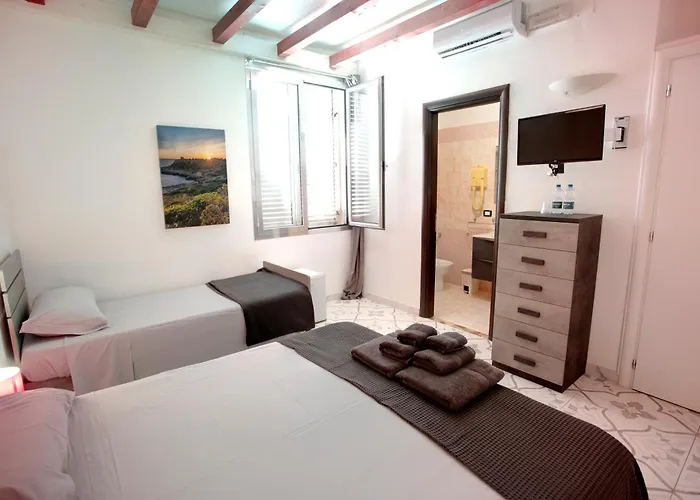 La Palude Del Conte Oda ve Kahvaltı 4*