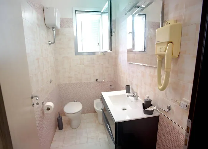 La Palude Del Conte לינה וארוחת בוקר פונטה פרושוטו